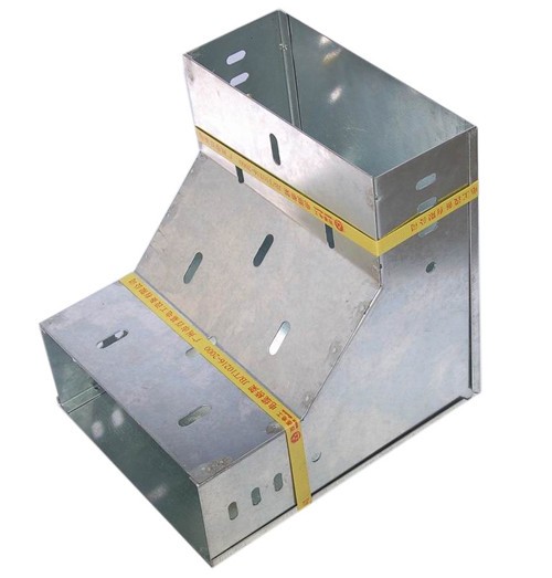 托盤(pán)式橋架 橋梁批發(fā)價(jià)