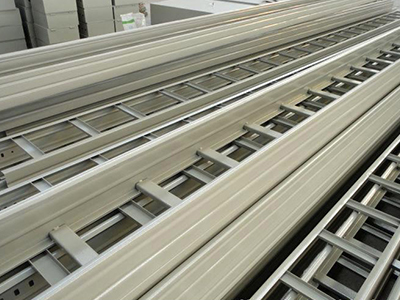 梯級(jí)式電纜橋架廠家產(chǎn)品